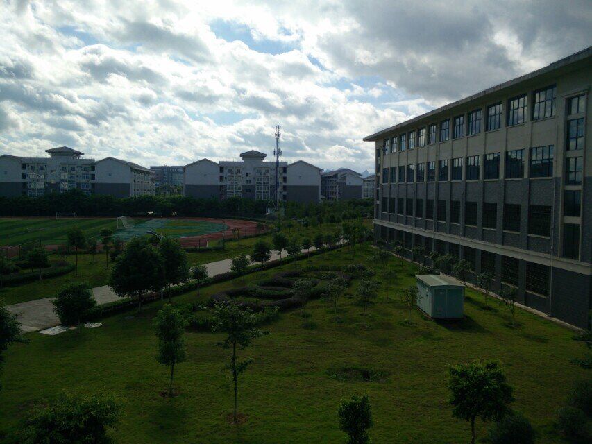 桂林理工大学博文管理学院