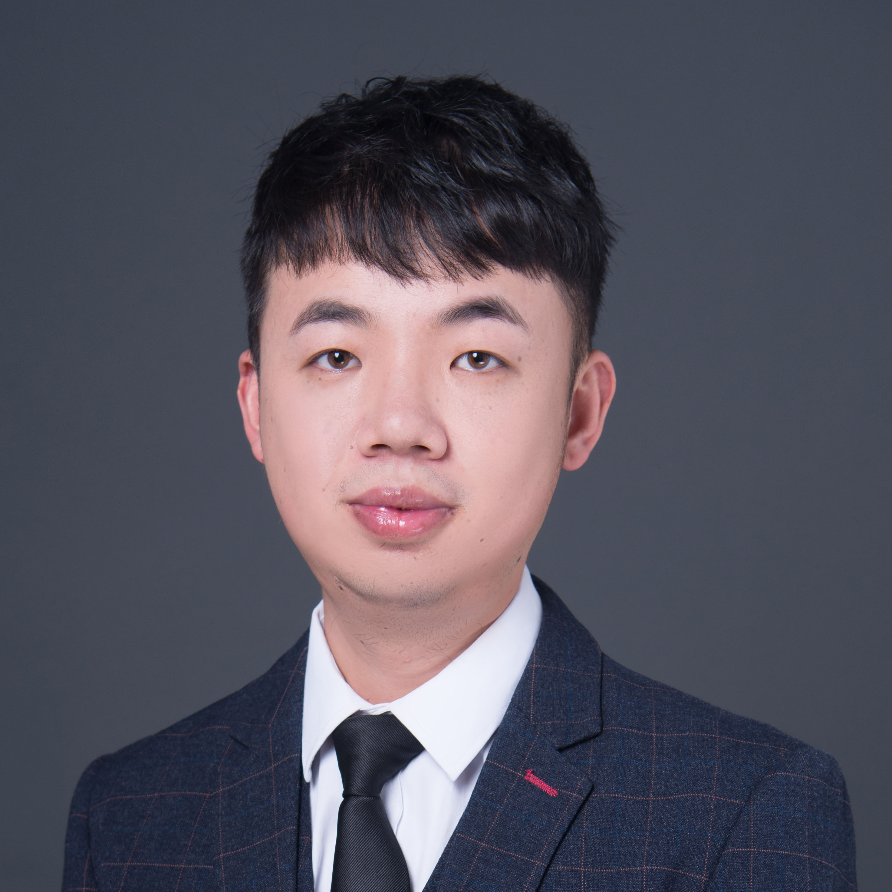 杨潇