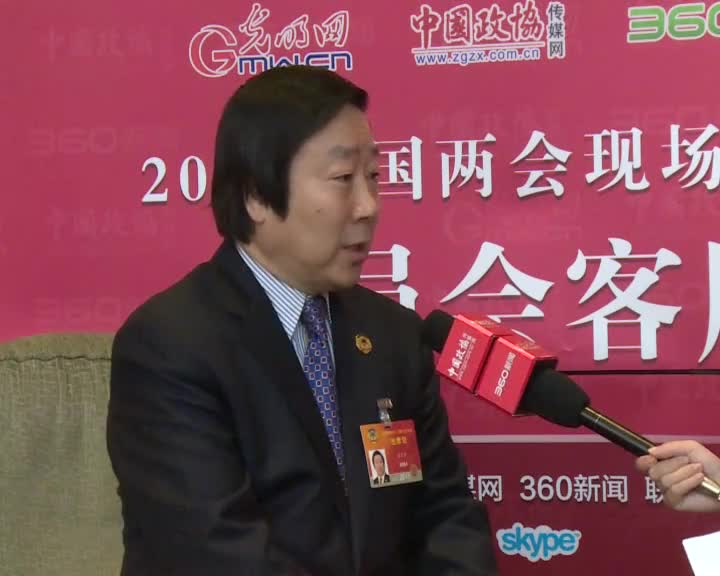 潘庆林委员：提升中国形象要从自身做起