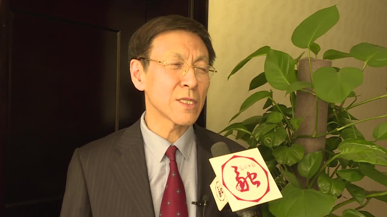 柯炳生：让绿水青山变成金山银山