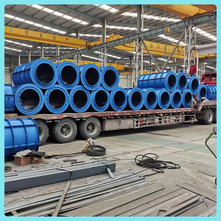 Cement pipe molds have high work efficiency, are sturdy, durable, and have stable performance