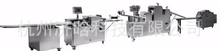 Hand shredded red bean brown sugar Mantou production line knife cutting Mantou machine steamed bun Mantou combination machine Steamed rolls production equipment