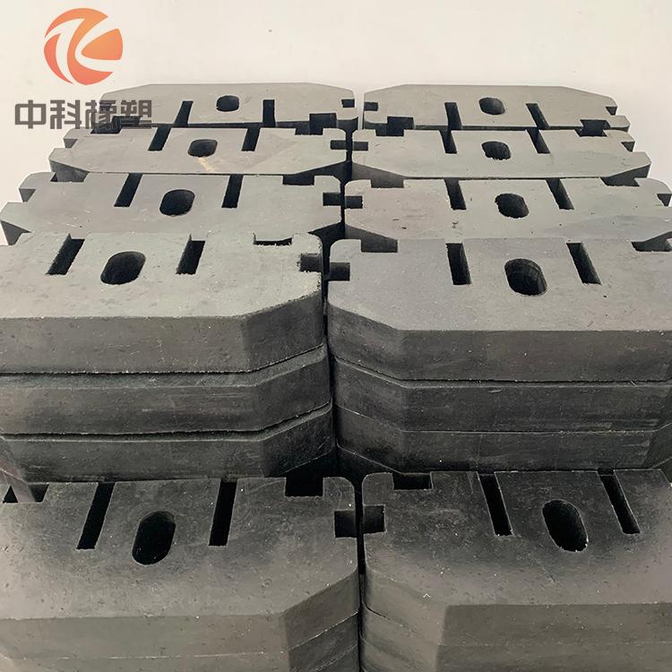 Zhongke Mining Car Accessories Rubber Buffer Block Mining 1 ton Rubber Block Black Fixed Mining Car Head