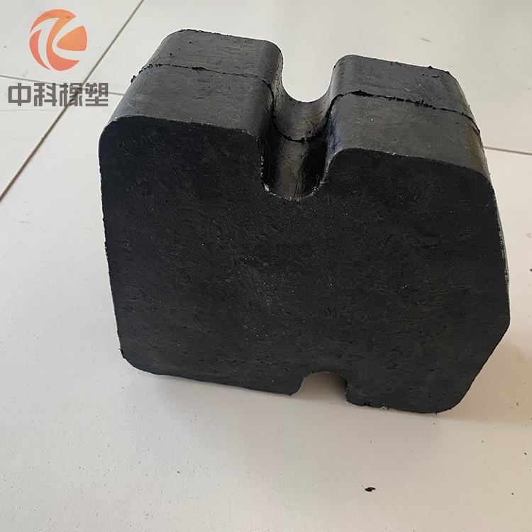 Zhongke Mining Car Accessories Rubber Buffer Block Mining 1 ton Rubber Block Black Fixed Mining Car Head