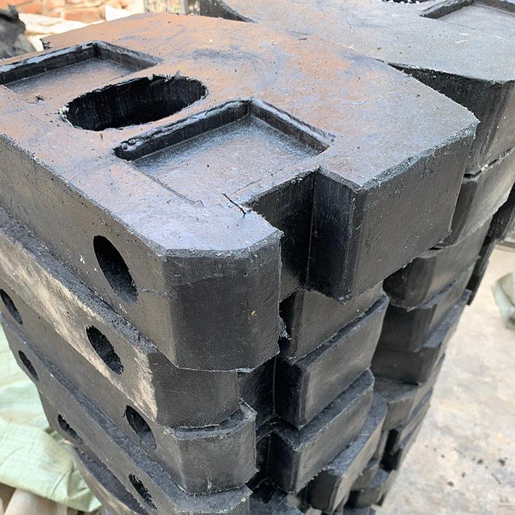 1 ton rubber anti-collision block for mining truck collision head, black anti-collision and crack resistant irregular parts, customized for mining rubber products according to drawings