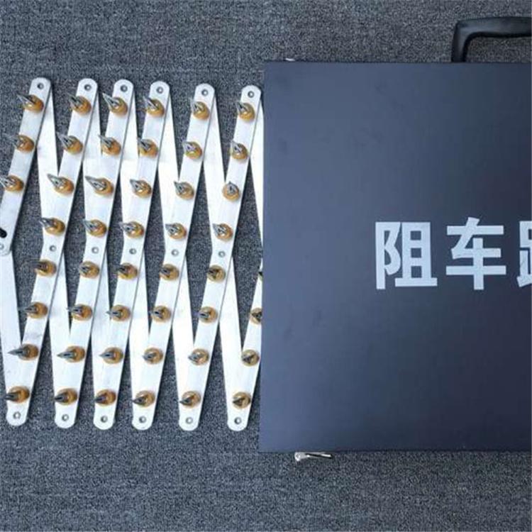 天恒博达伸缩手动路障 不锈钢手动阻车路障 8m米手动防暴路障