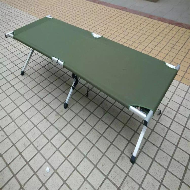 天恒博达野营餐桌指挥折叠床 军绿色吹塑折叠床