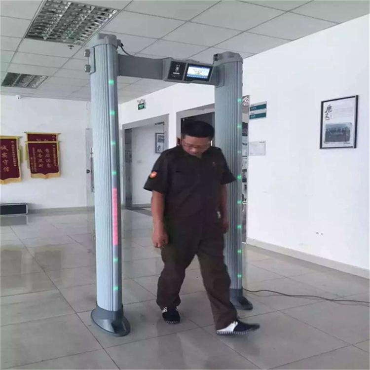 天恒博达金属安检门 测温安检门 安检门厂家