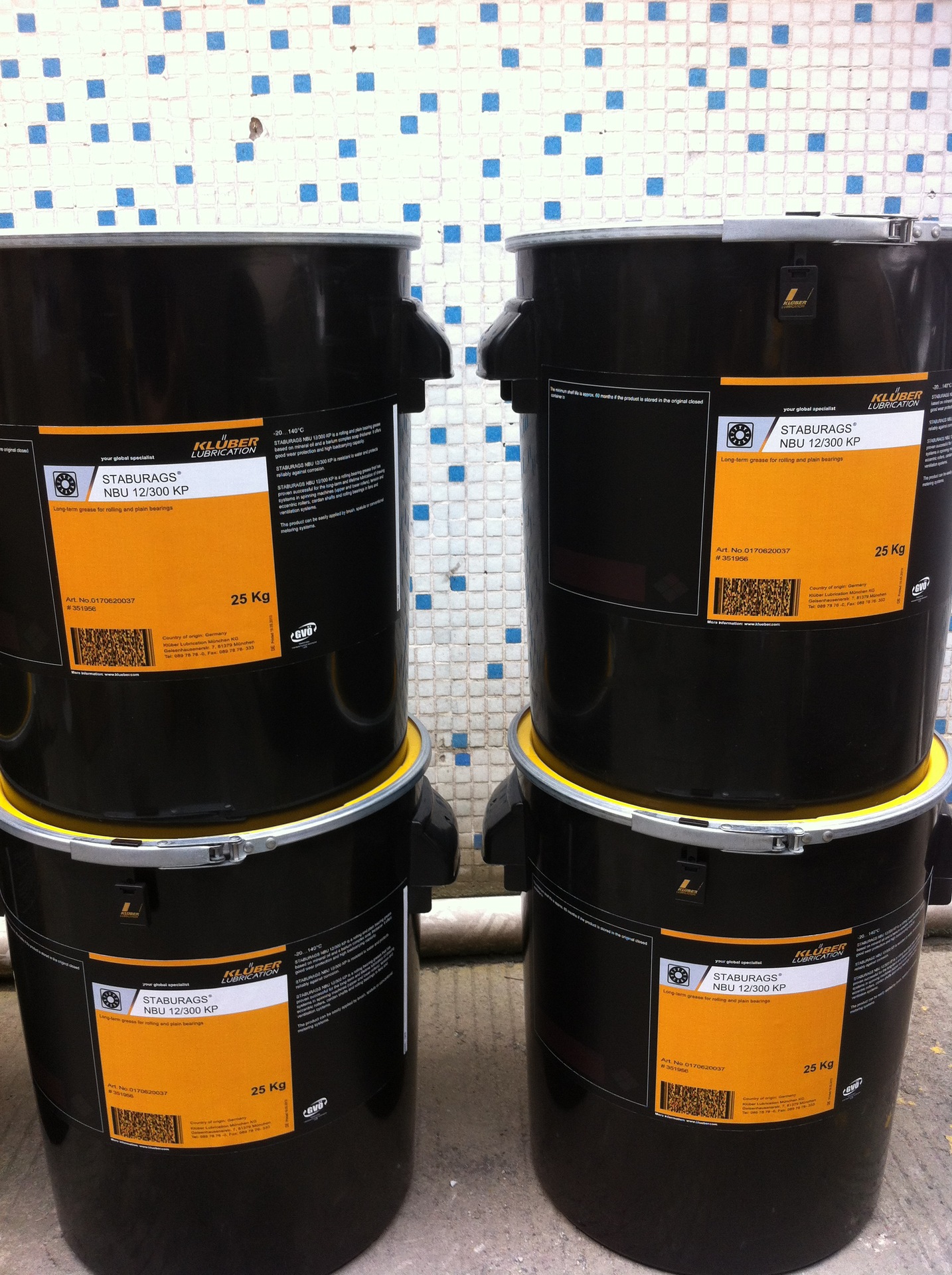 KLUBER克鲁勃STABURAGS NBU12-300KP轴承长期润滑脂 克虏伯1KG