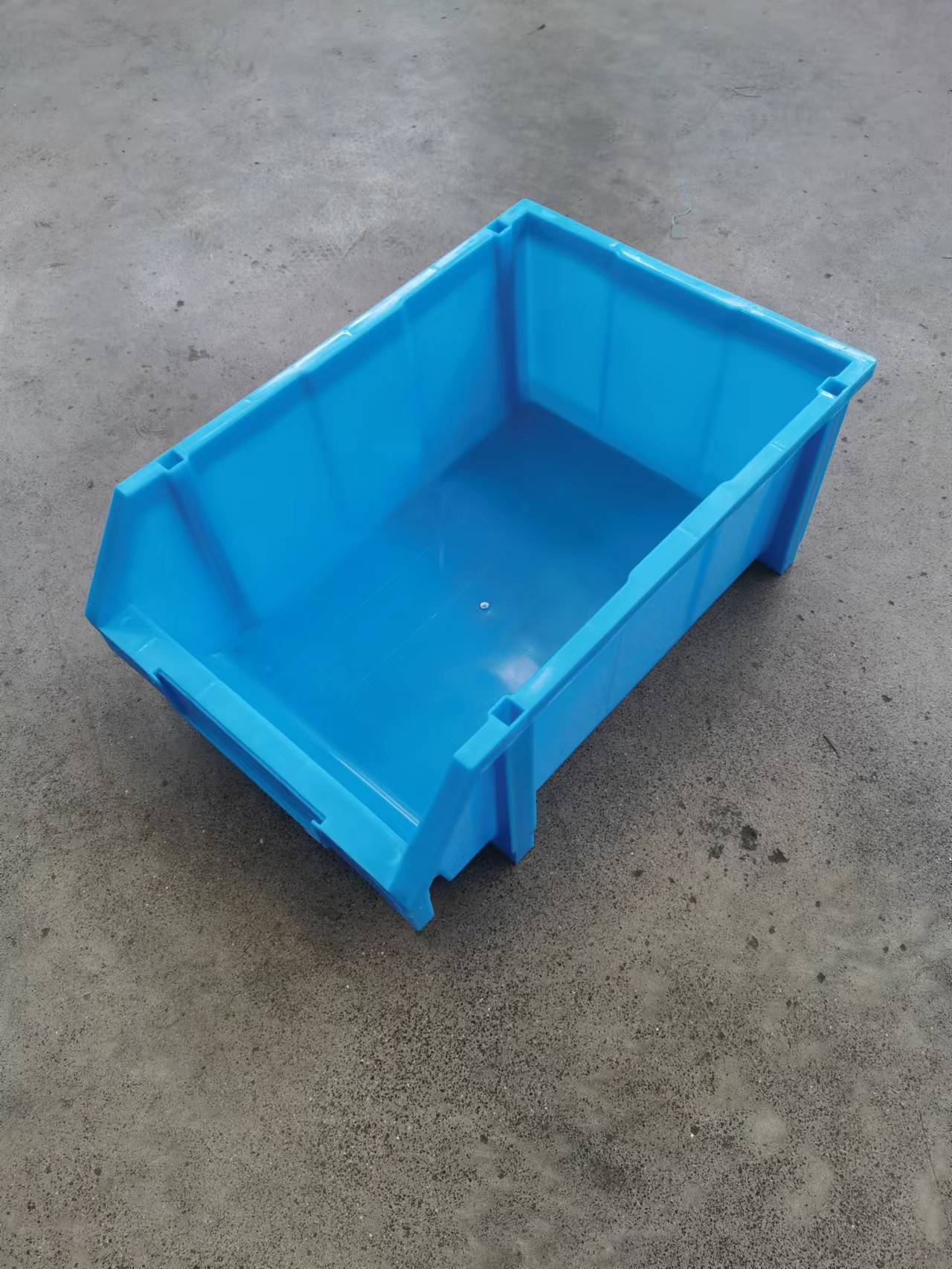 Thickened material box classification inclined mouth hanging bucket storage accessories box screw tool box brand new material combination parts box