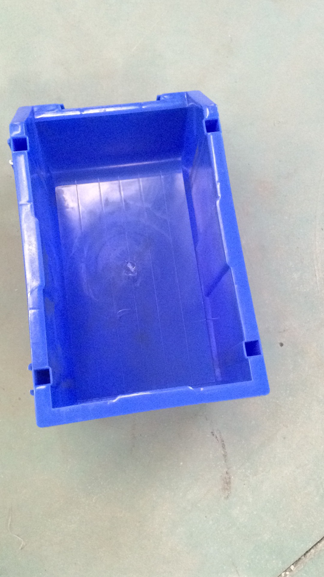 Thickened material box classification inclined mouth hanging bucket storage accessories box screw tool box brand new material combination parts box