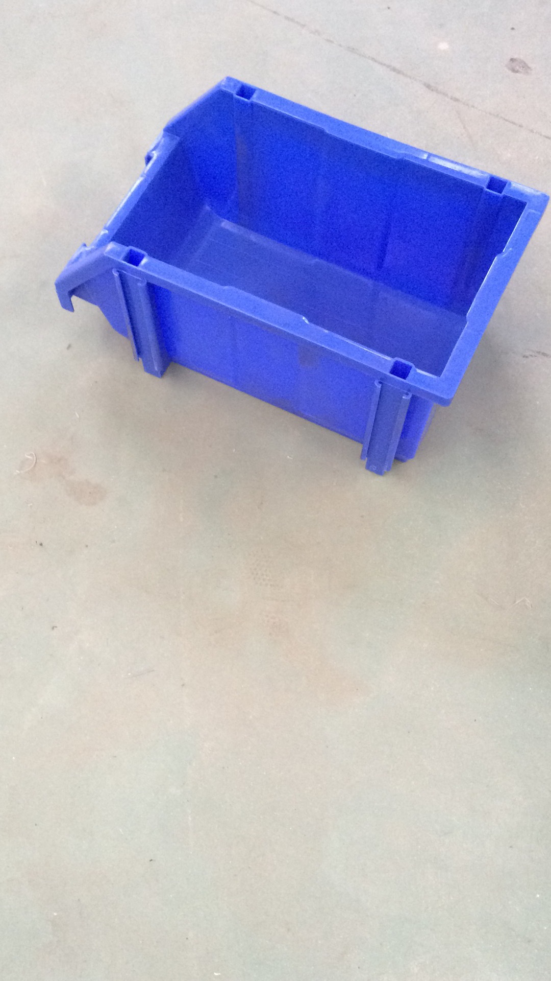 Thickened material box classification inclined mouth hanging bucket storage accessories box screw tool box brand new material combination parts box