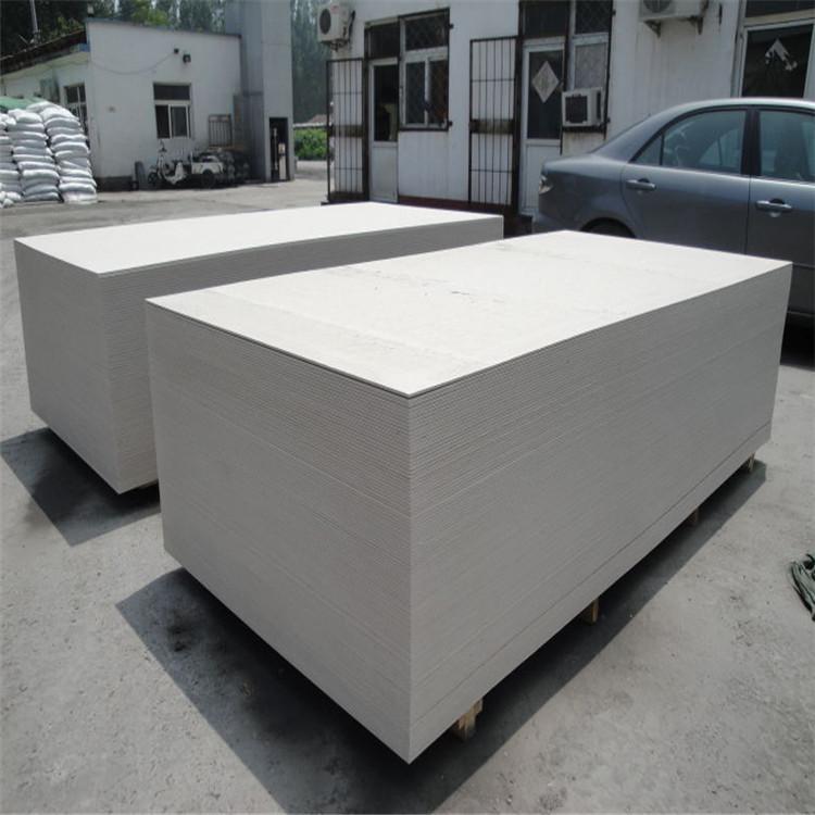 Silicone pressure relief board for explosion-proof pressure relief walls in pharmaceutical chemical plants is lightweight and fragile