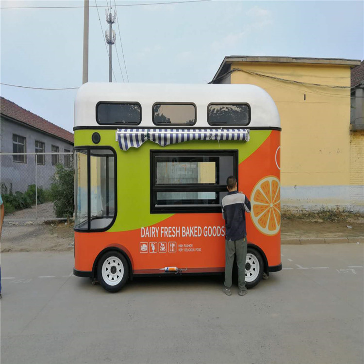 Quick delivery of braised fast food trucks with years of industry experience and flexible operation