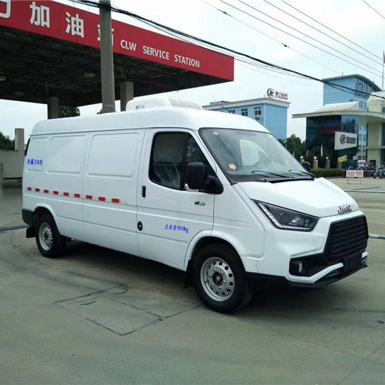 国六江铃特顺长轴高顶面包冷藏车 2.8排量油版冷链车 载货量大