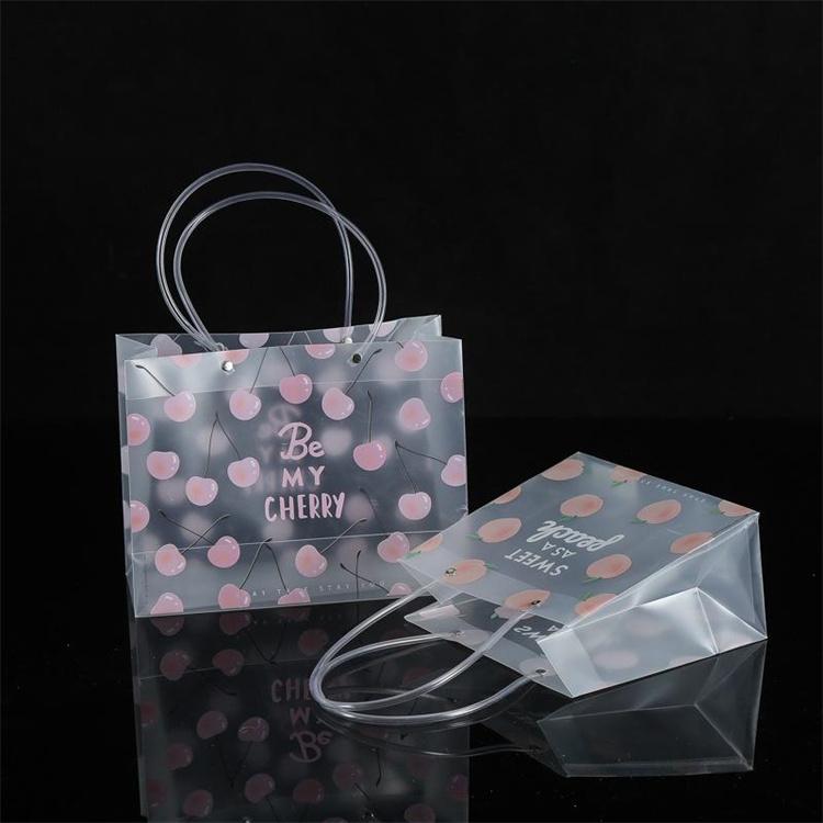 Ruihang PVC Packaging Bag Customized Logo High Frequency Hot Pressing Snapable Plastic Gift Bag