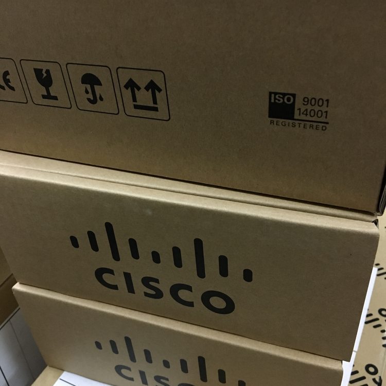 CISCO思科SX80视频会议终端CTS-SX80-IPST60-K9语音跟踪双摄像头