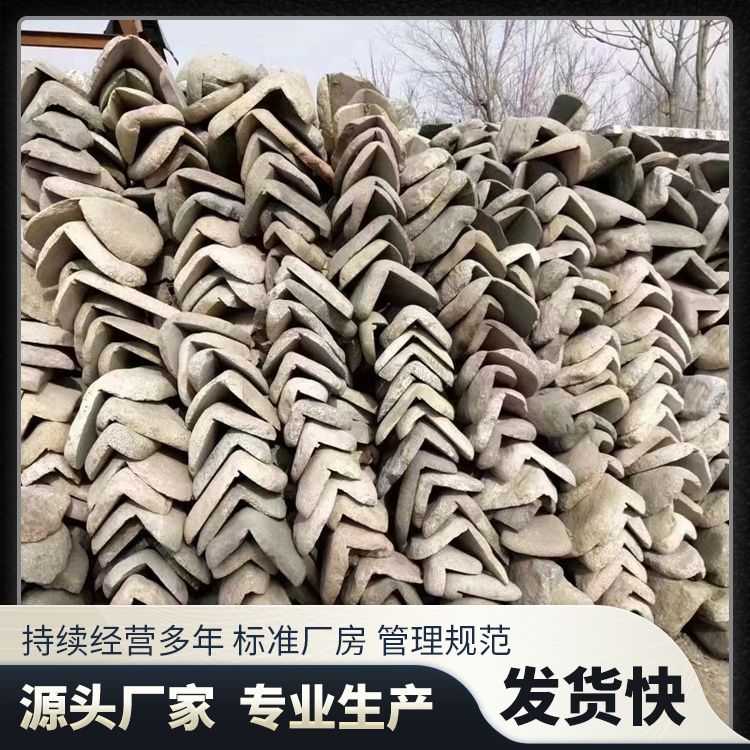 Natural bluestone bread stone manufacturer directly provides a series of coarse and fine gravel foot stones for building use