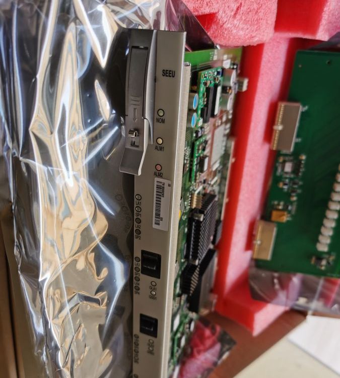 光端机zxmps385 中兴seeu板和see板区别 单板介绍