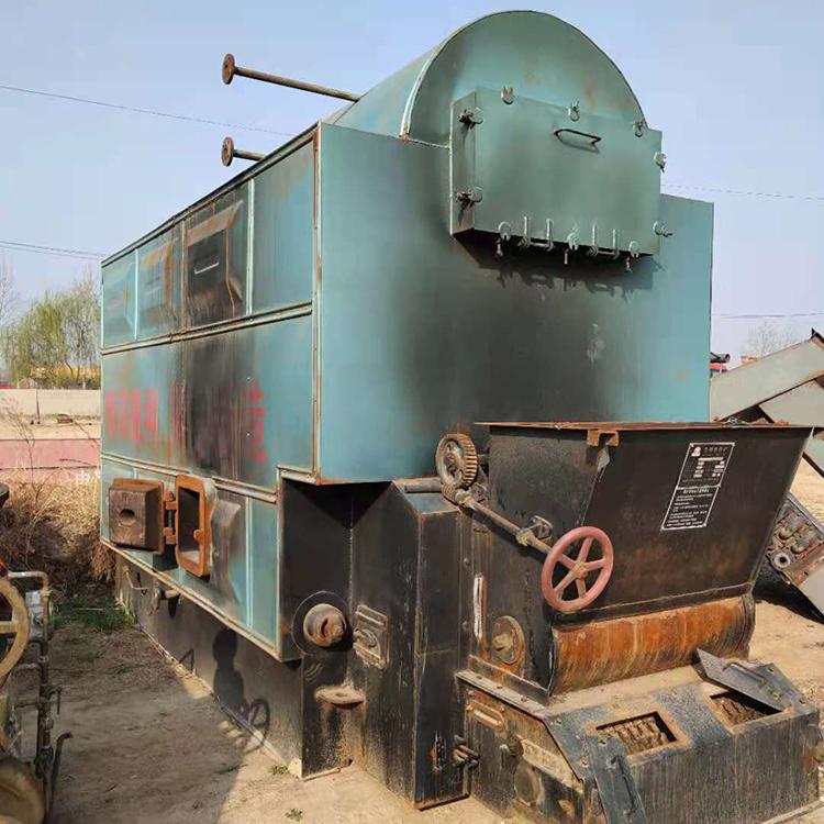 A second-hand coal-fired boiler with a capacity of 0.5 tons, 1 ton, 2 tons, and 4 tons operates stably as a horizontal coal-fired hot water boiler