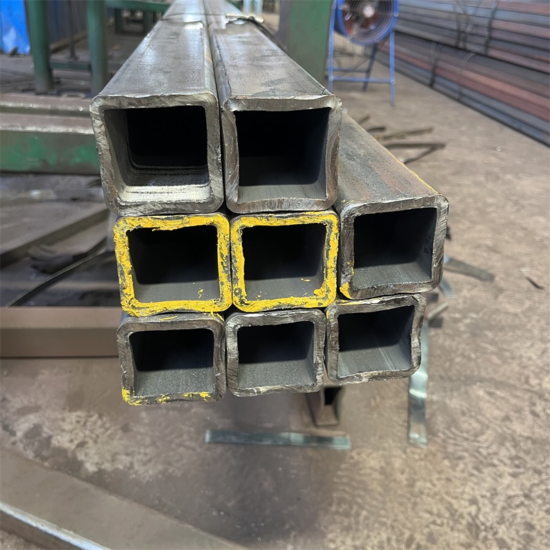 12Cr1MoVG seamless square tube 15CrMoG high-pressure alloy square tube produced and supplied by Macalline Steel Pipe Factory