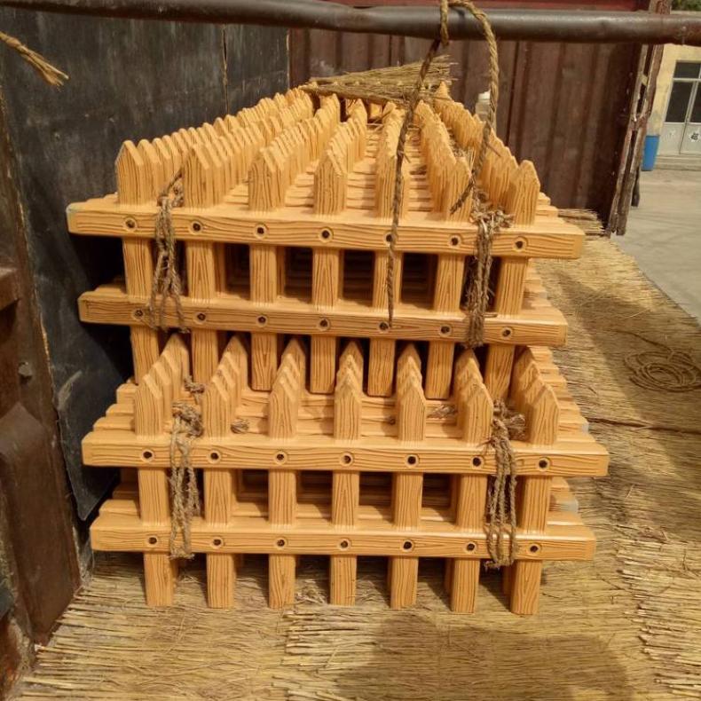 Outdoor garden landscape cement imitation wood fence manufacturer directly sends imitation tree stumps for new rural construction