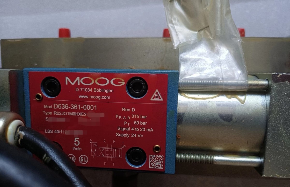 D636-36-000伺服阀MOOG R02JOM0 气缸油ALPHA注油器总成 议价