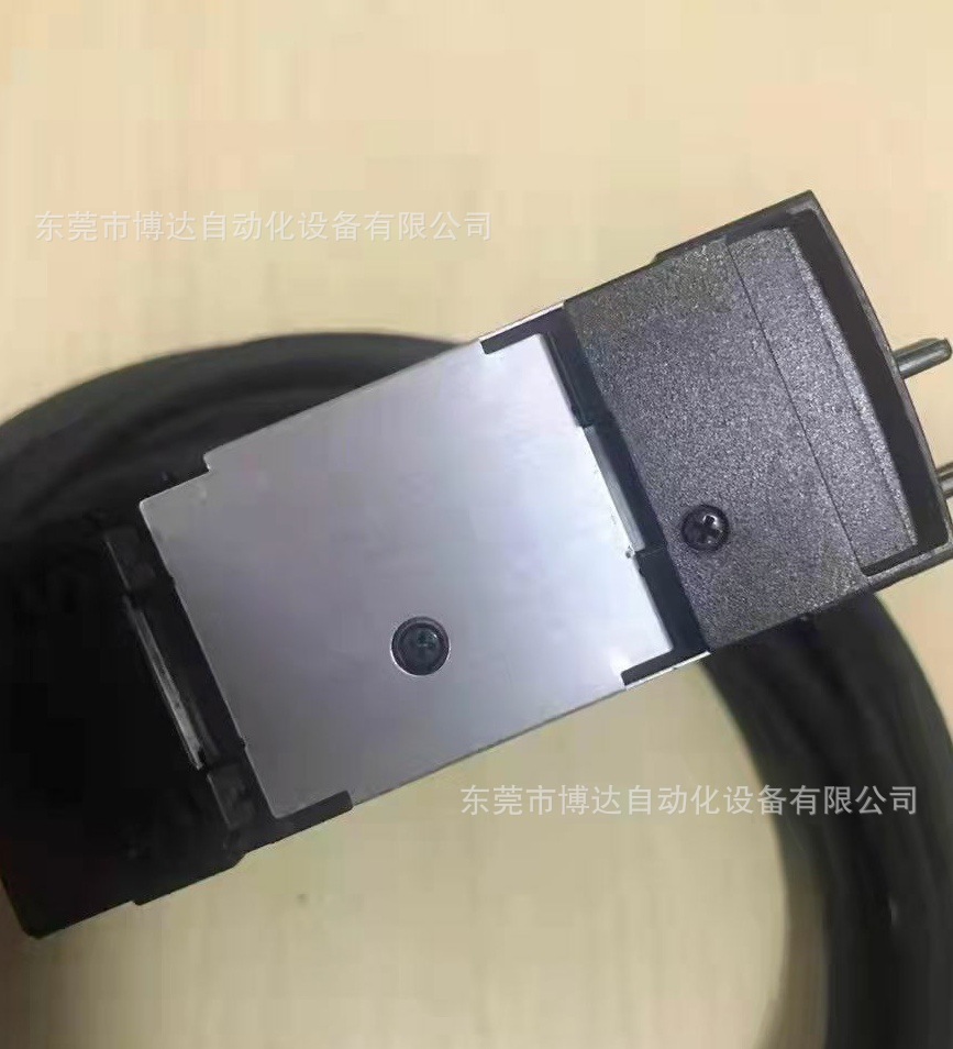 KEYENCE基恩士IL-1000激光传感器 全新原装 正品保障现货 实拍议价包邮