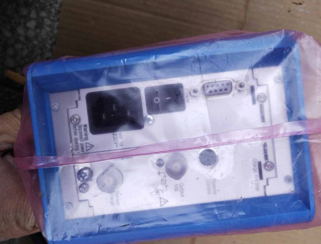 全新KISTLER奇石乐 5015A1000电荷放大器 原装正品现货实物拍摄议价包邮