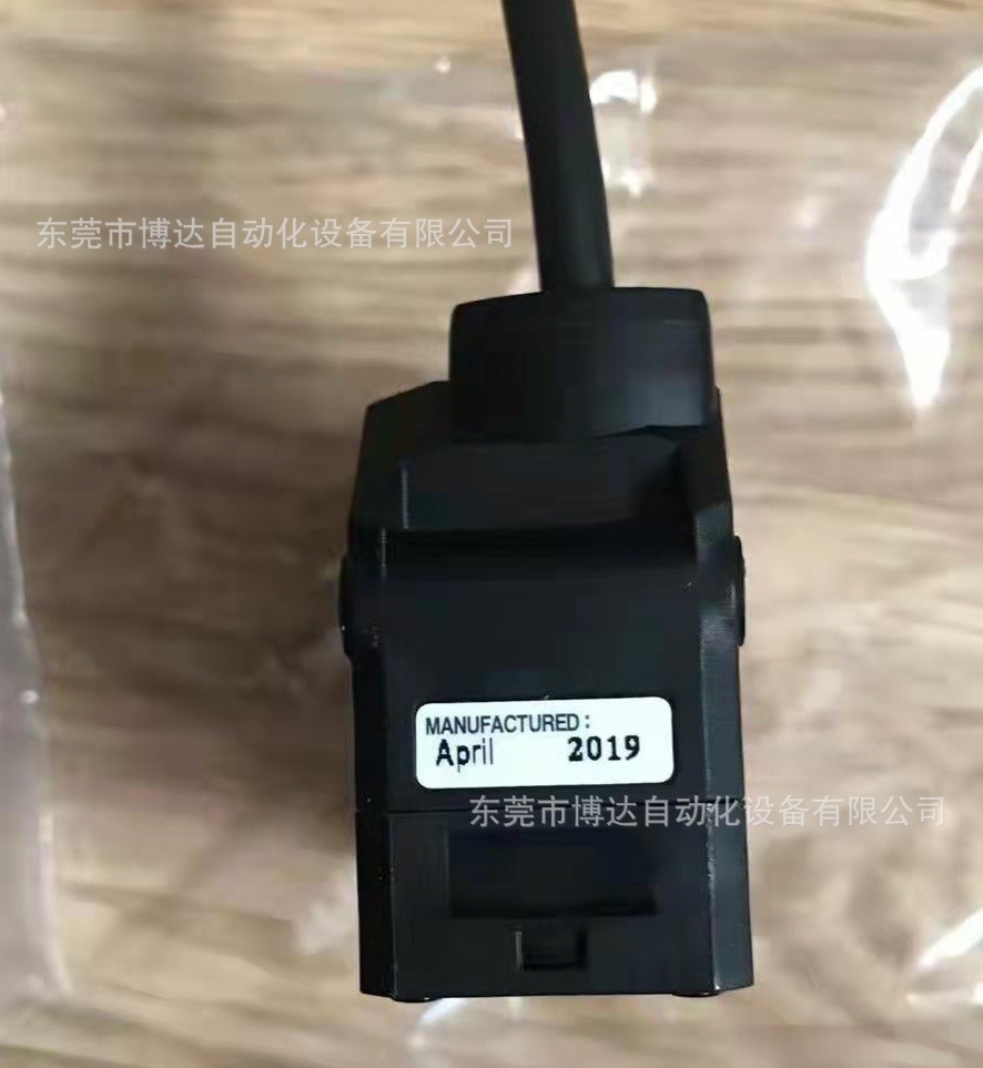 基恩士IL-S100激光传感器 多种型号全新原装正品现货实物拍摄议价