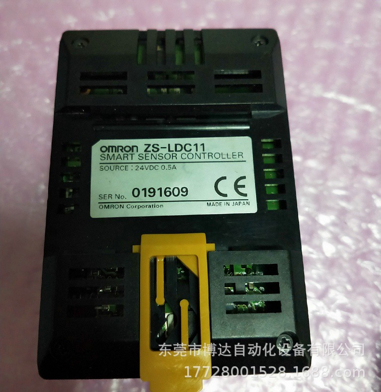 欧姆龙ZS-LDC11位移传感器 全新原装 正品现货 议价质保一年