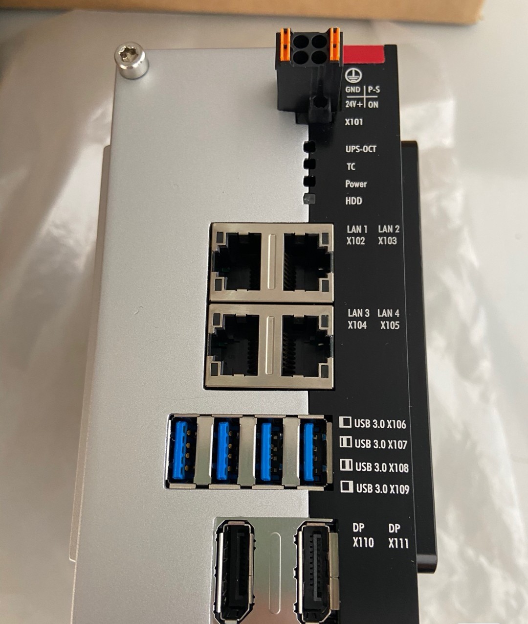 BECKHOFF倍福C6030-1004-0060控制柜式控制器 全新现货实拍议价