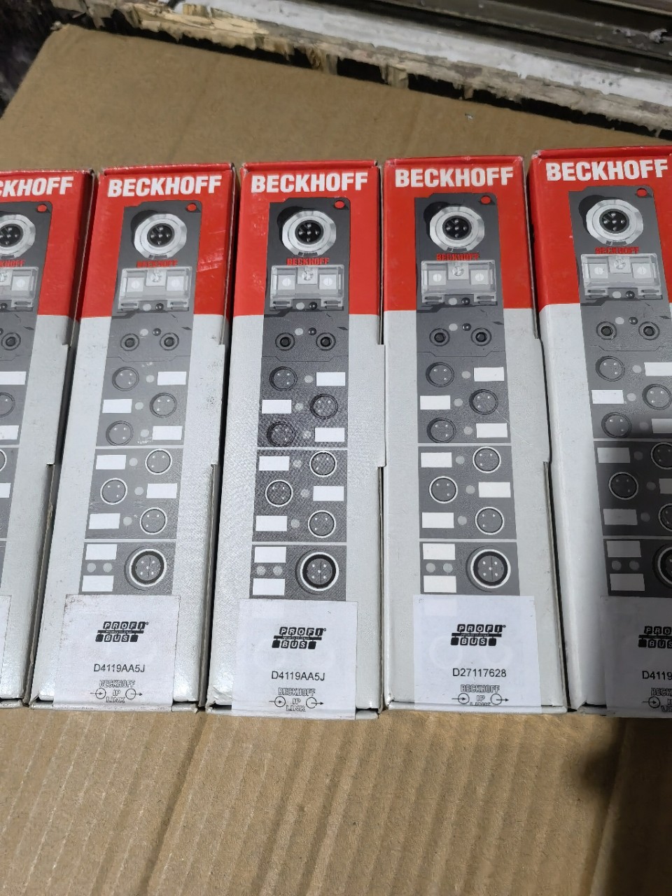 倍福BECKHOFF端子盒 IL2301-B310 原装正品实物拍摄当天发货议价
