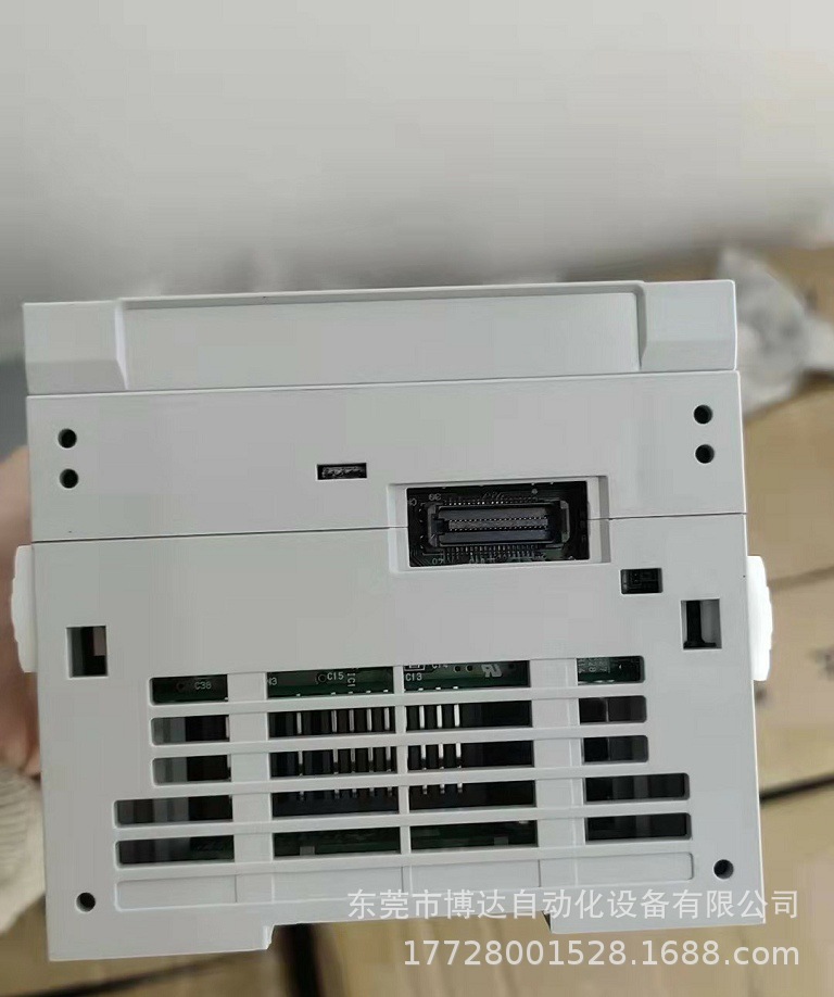 海泰克工业交换机PWS6710T-P触摸屏 全新原装 正品现货 实物拍摄议价
