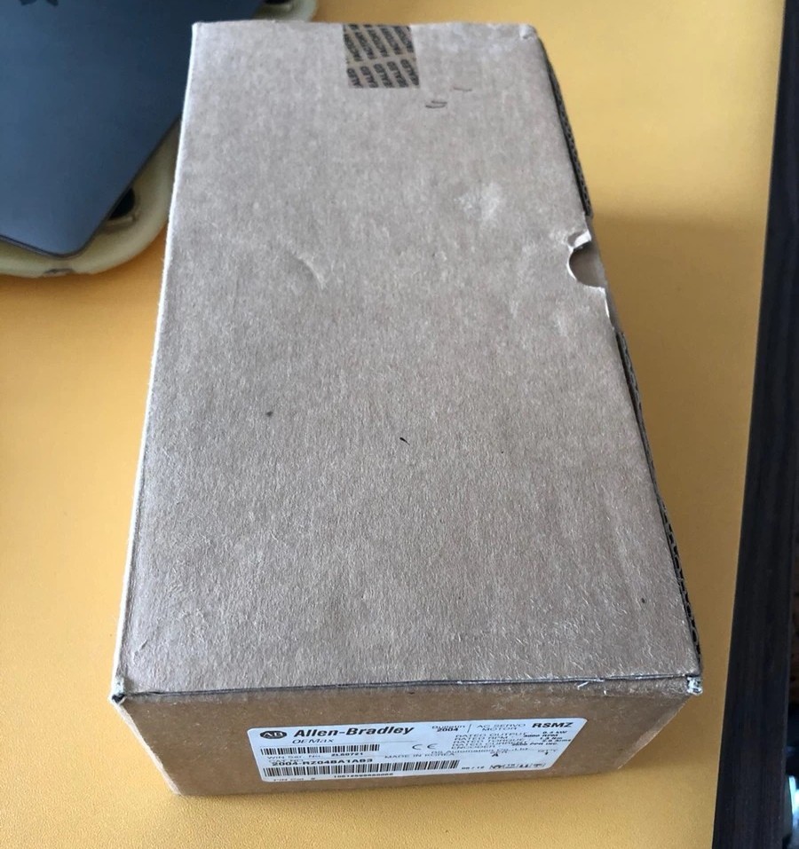 AB罗克韦尔2004-RZ04BA1AB3全新原装伺服电机400W 现货实拍议价