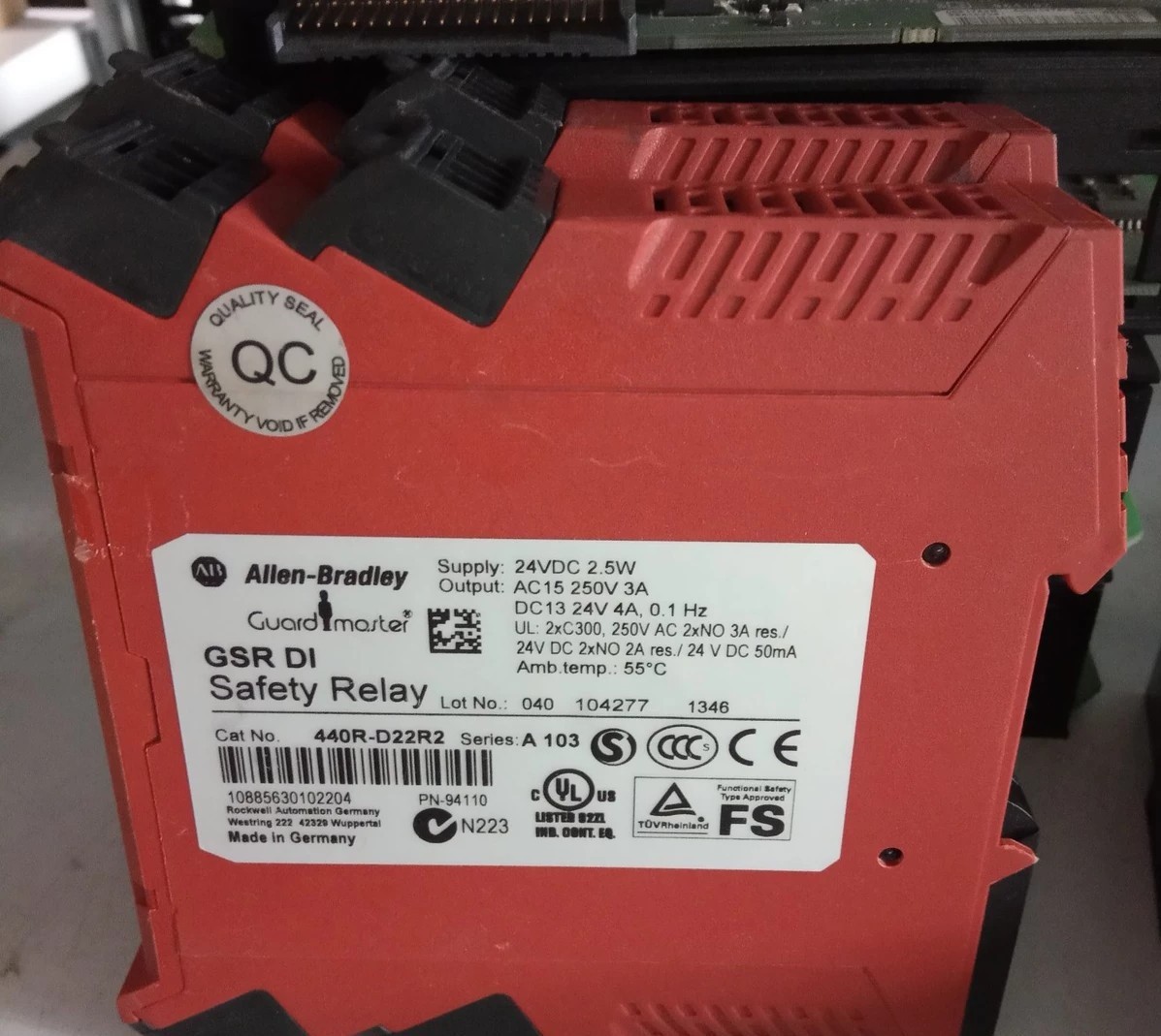 供应AB罗克韦尔440R-D22R2继电器 全新原装正品现货实物拍摄议价