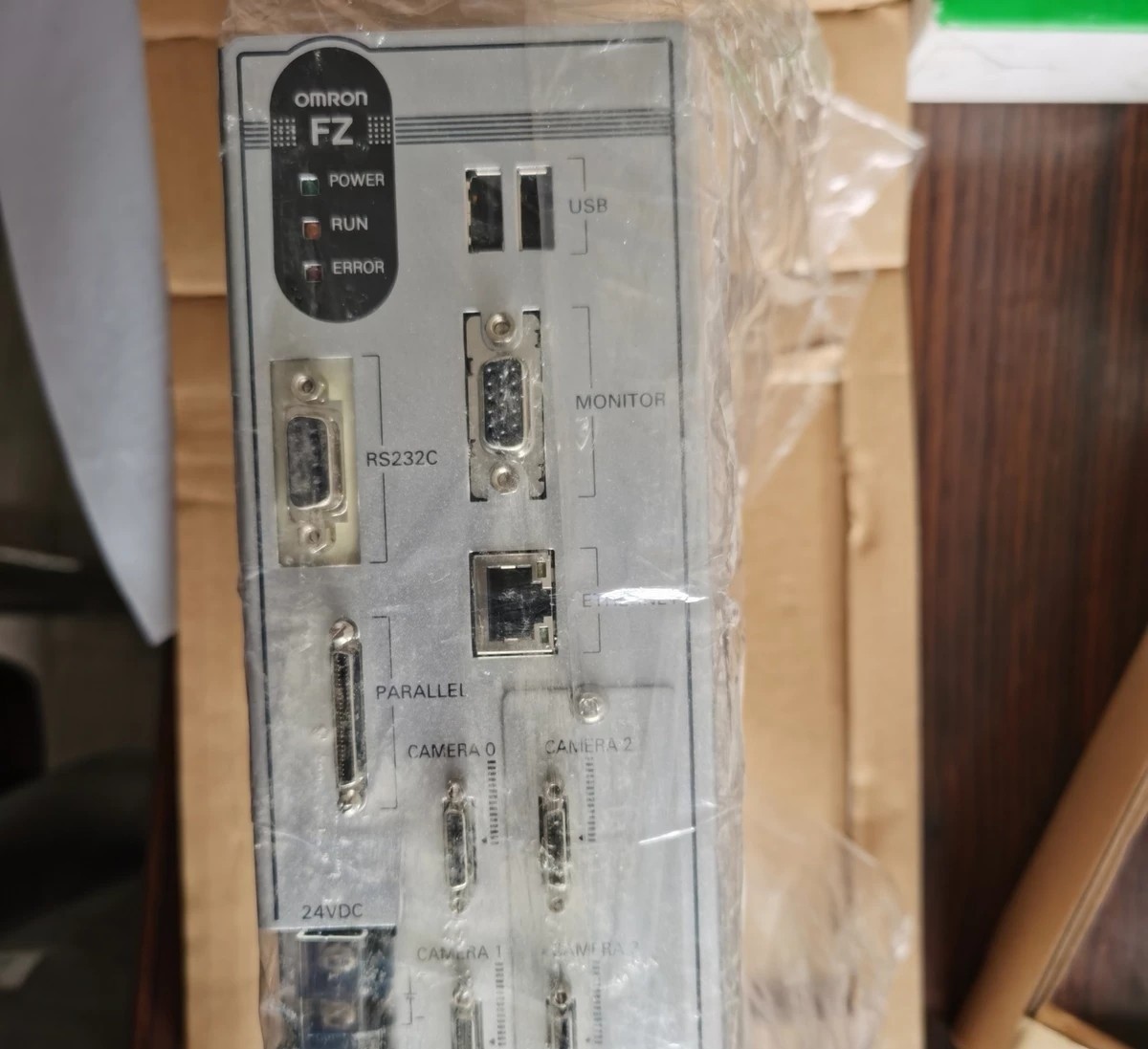 欧姆龙OMRON工业相机FZ4-L350-10传感器 全新原装正品现货实物拍摄议价