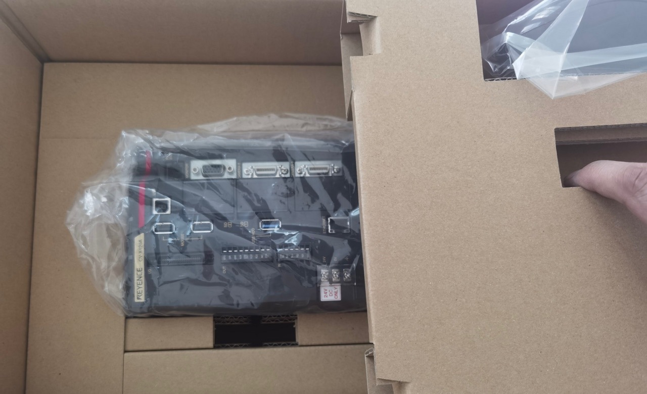 基恩士 CV-X420A 传感器 全新原装正品现货实拍顺丰包邮议价出售