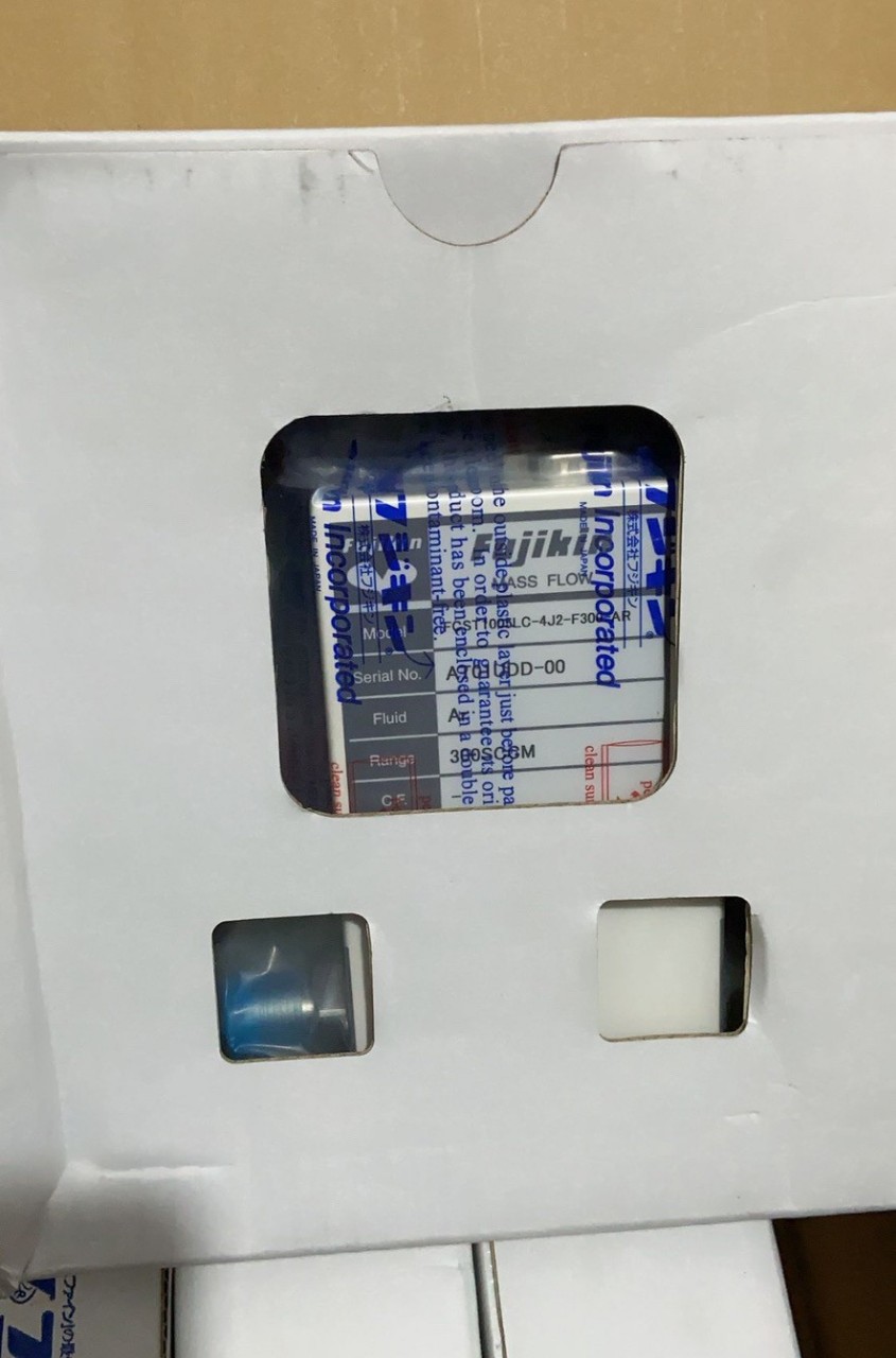 全新原装富士FCST1005LC-4J2-F300-AR流量计MH7122AFR正品现货 议价