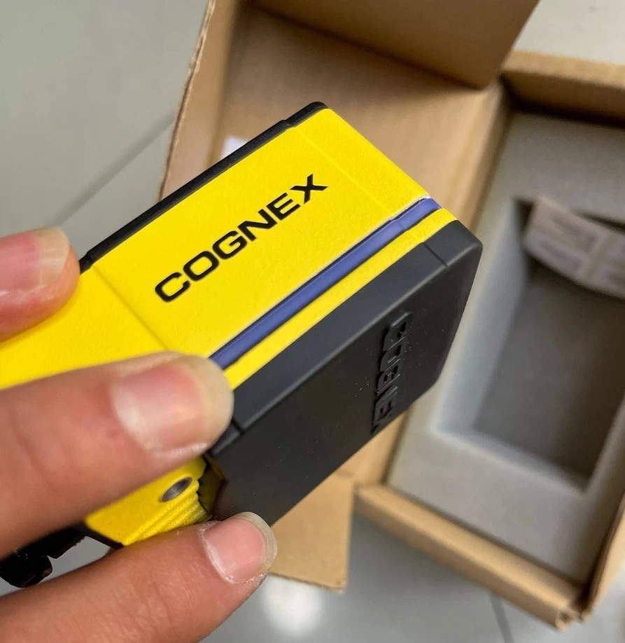 CFG-8704E-000 COGNEX康耐视采集卡 全新未拆封正品现货实拍议价