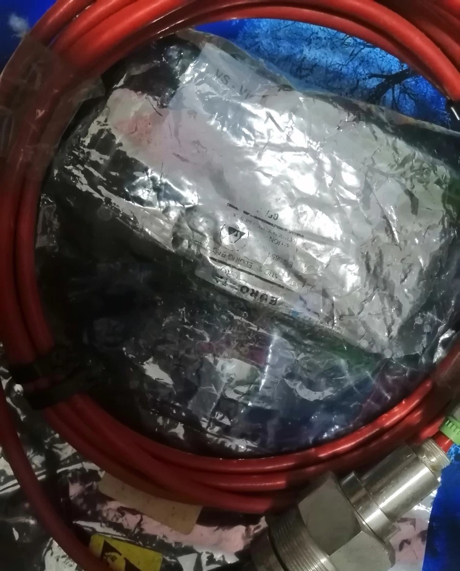 VAF供油单元粘度板VS线缆 全新原装正品现货实物拍摄包邮议价
