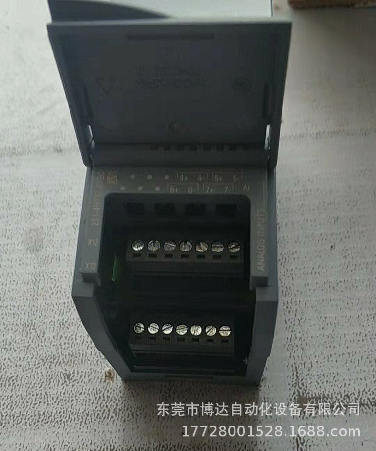 西门子1200plc模拟量8路输入模块6ES7 231-4HF32-OXBO原装现货议价