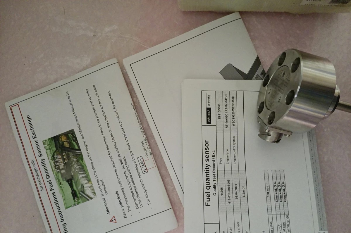 瓦锡兰油量传感器Fuel quantity sensor,411-610-000S006 全新议价