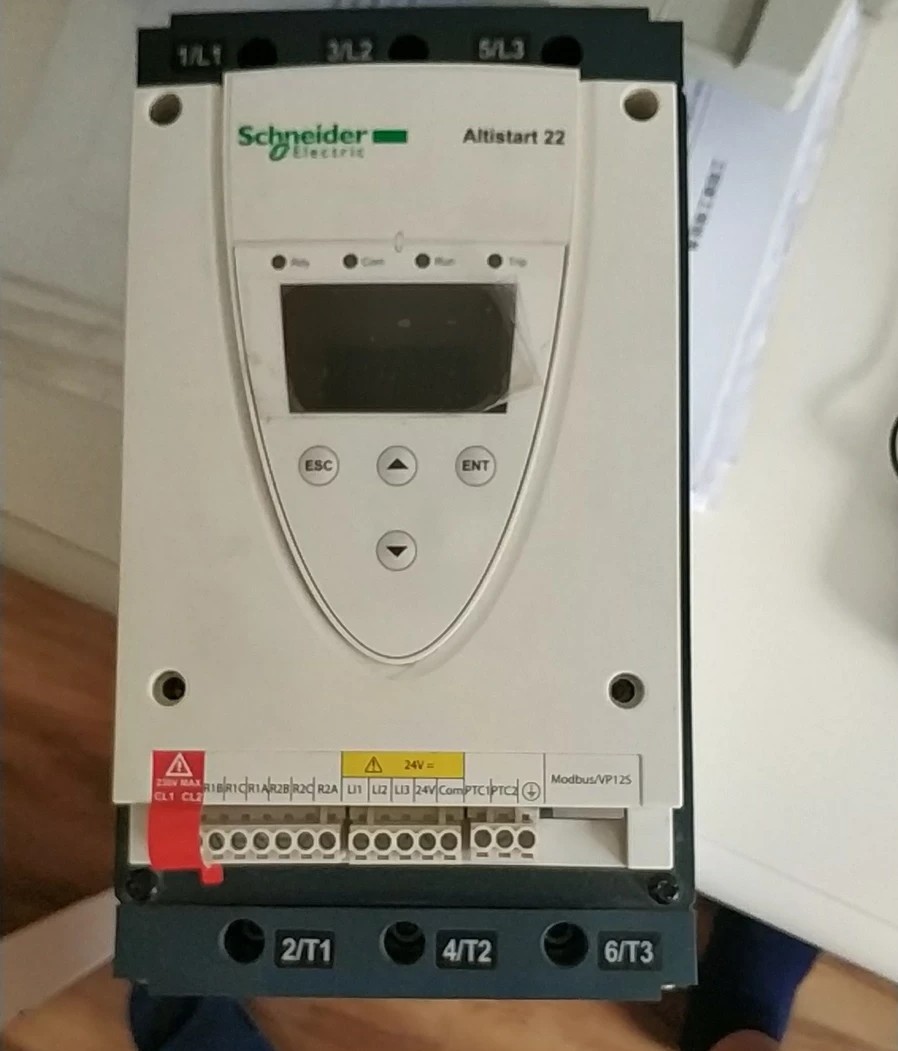 ATS22D62Q 施耐德ATS22系列软起动器 全新原装正品现货实物拍摄议价
