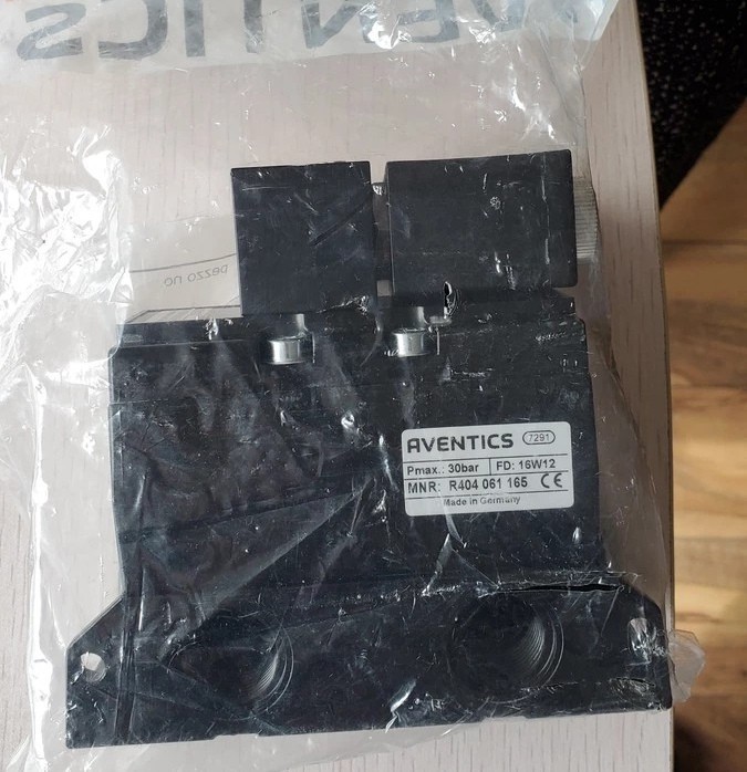 低价供应aventics电磁阀r404061165 全新现货电子模块议价