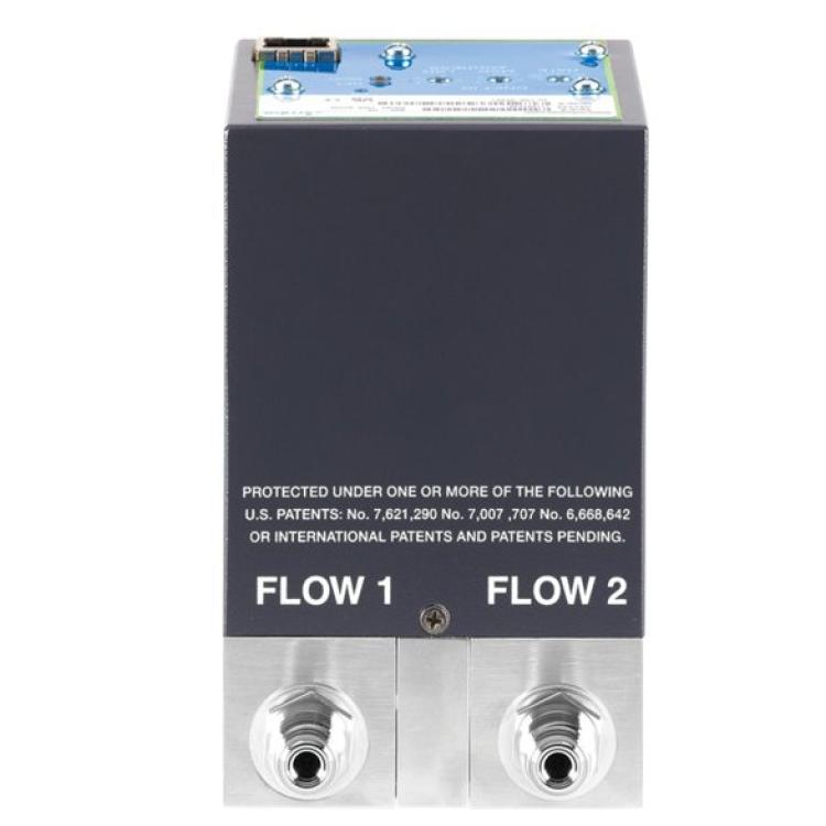 美国进口MKS带粘性层流的 Mass-Flo? 蒸汽源质量流量控制器1152C