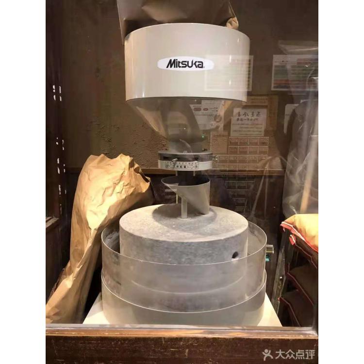 日本荞麦粉碎机磨粉机制粉机荞麦加工全套设备