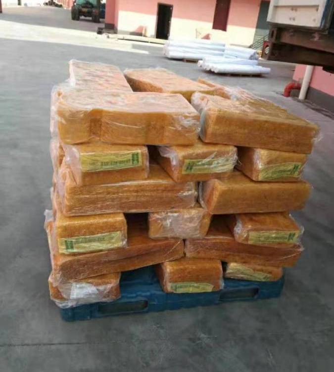 美蓝化工长期回收天然橡胶 上门收购库存化工原料