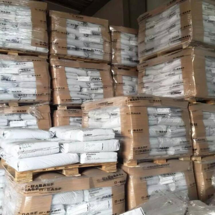平 顶山大量回收化工原料 日化原料 现金收购导热油 液压油