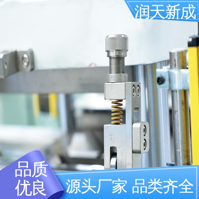 Laminating cutting machine with high precision and large dimensions. Brush silicone treatment agent cutting machine, customizable as needed. Runtian Xincheng 2